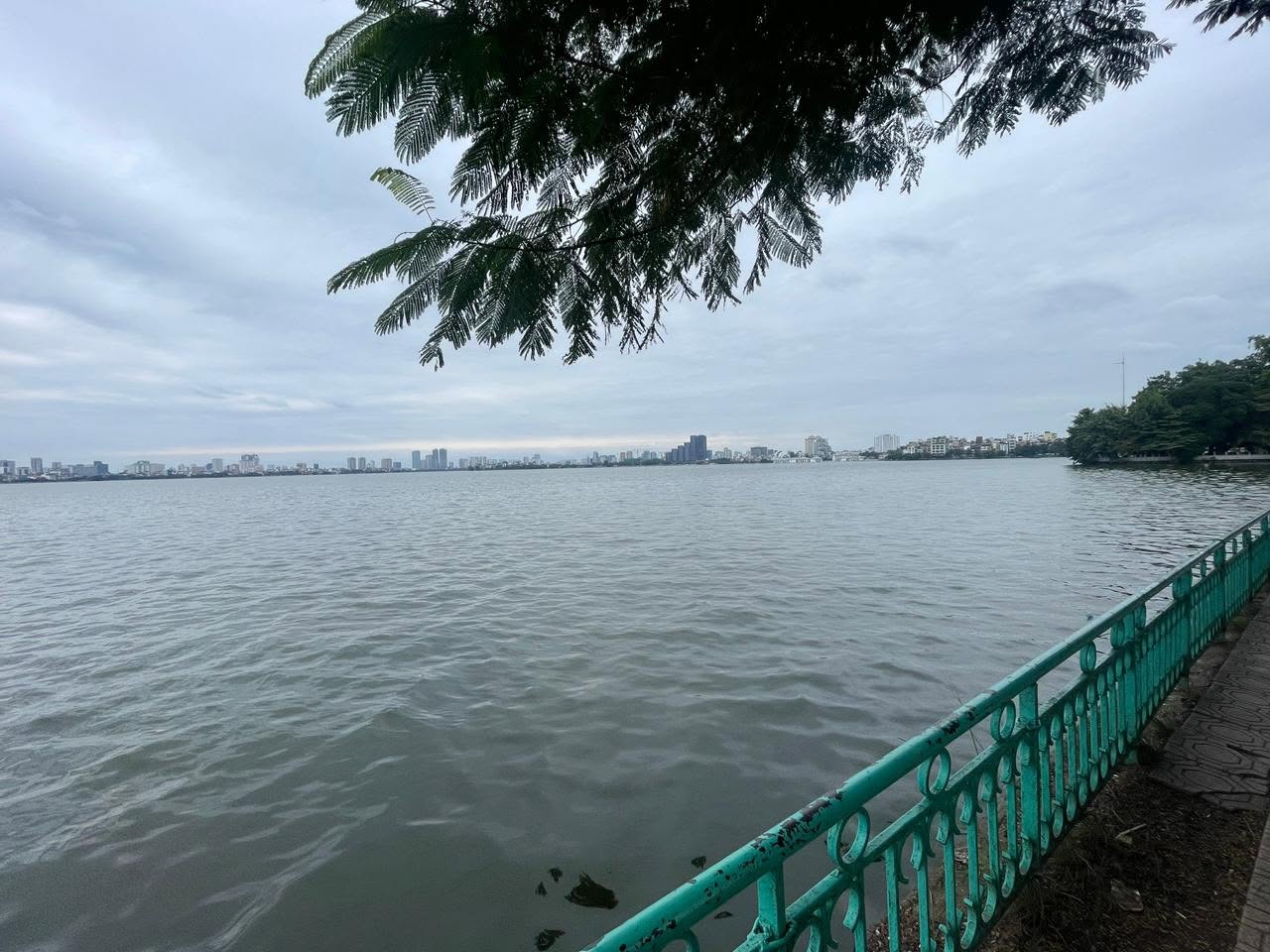 Lac de l'Ouest (Hồ Tây) — Hanoï